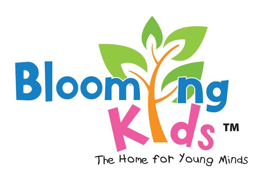 Logo Blooming Kids
